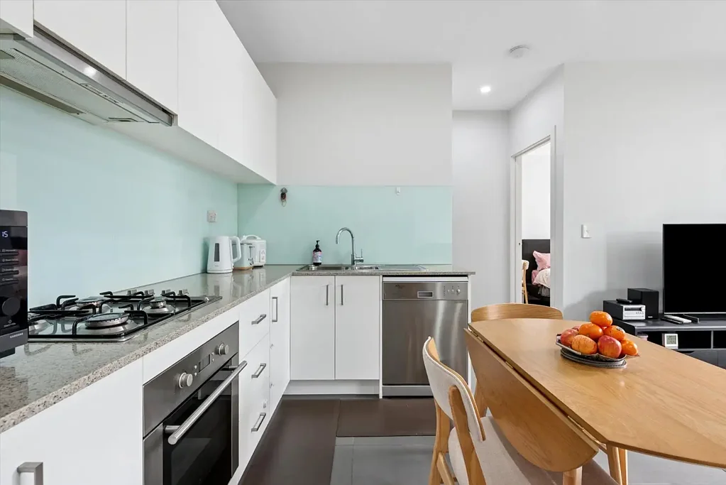 Croydon 2Zimmer Sun-soaked style with north-facing appeal