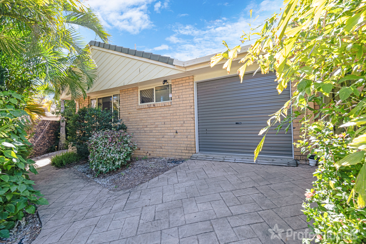 21 CHRISNEY ST, COOEE BAY QLD 4703, 0 غرف, 0 حمامات, House