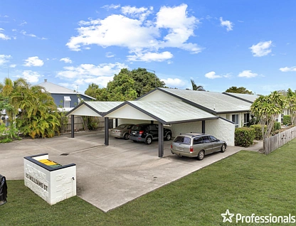15 Williams Street, Bowen, QLD 4805, 8 રૂમ, 4 બાથરૂમ, House