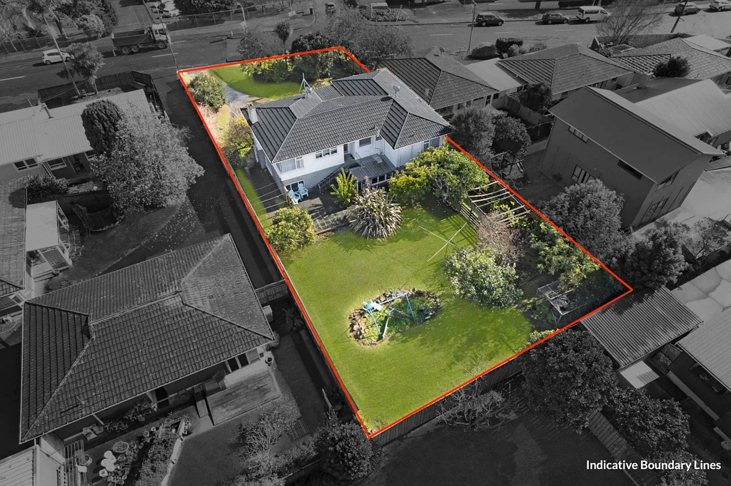 Papakura 4chambre Land Bank, Home & Income, Do-Up or Development?