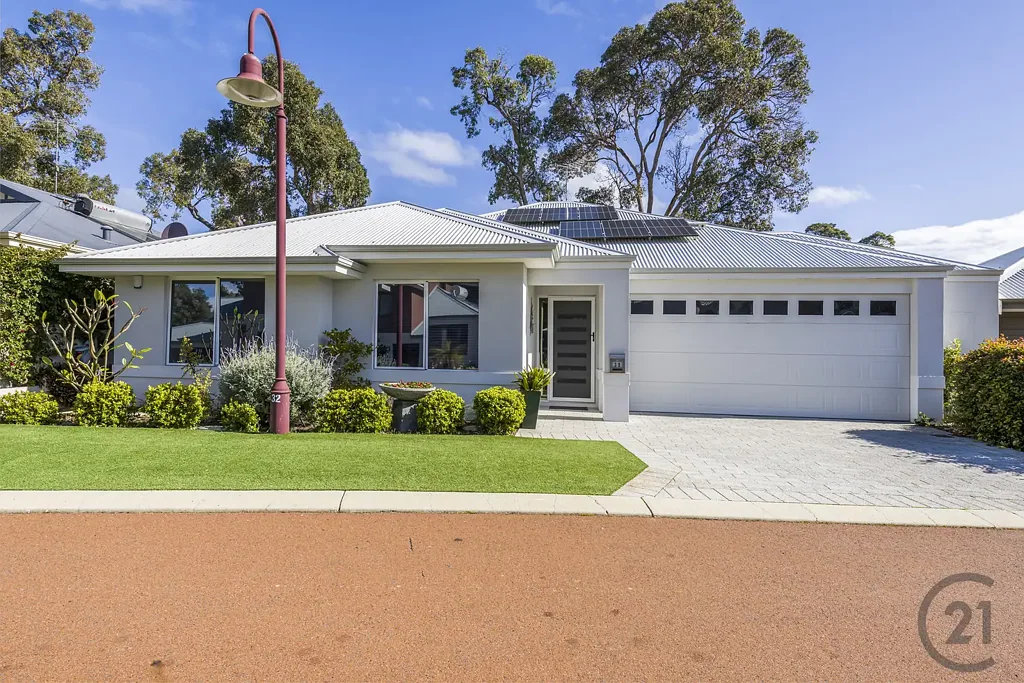 Dawesville 3房  Resort-Style Living with Timeless Elegance in Timbers Edge