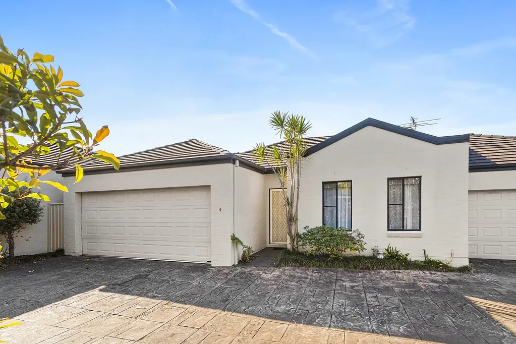 4/13 Luxor Street, Woonona, NSW 2517