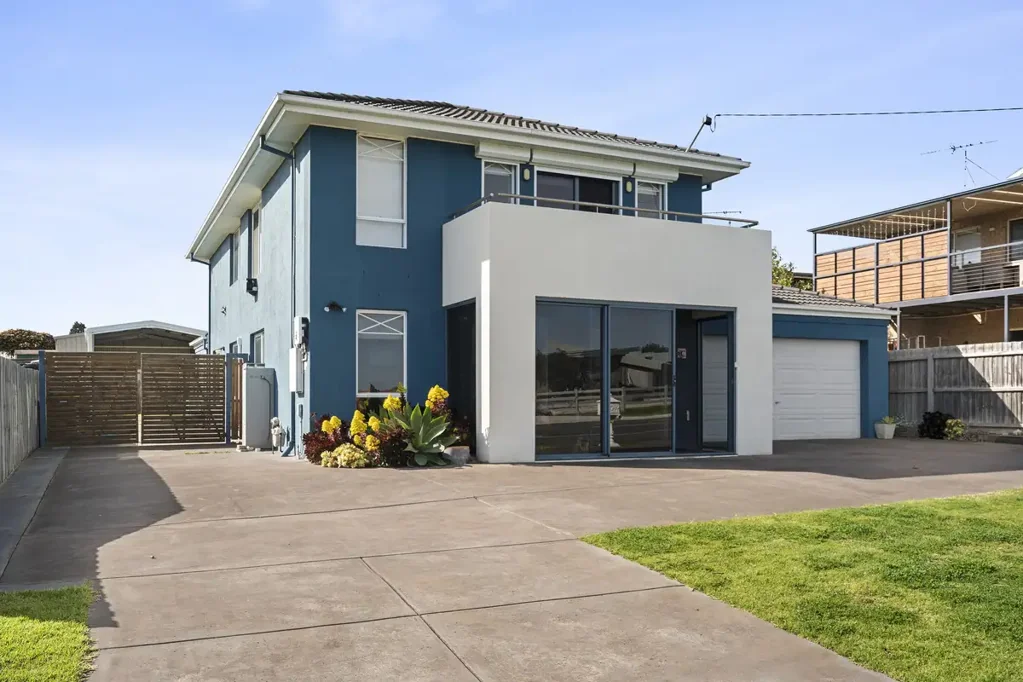 Portarlington 4房  Spacious Family Living with Stunning Bay Views