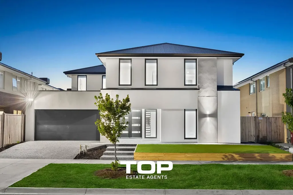 Clyde North 5房  Expansive 5-Bedroom Home with Luxury En-suites & Multiple Living Zones