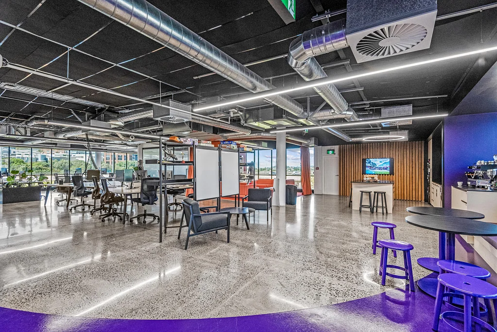 Newton Meticulously refurbished Newton office