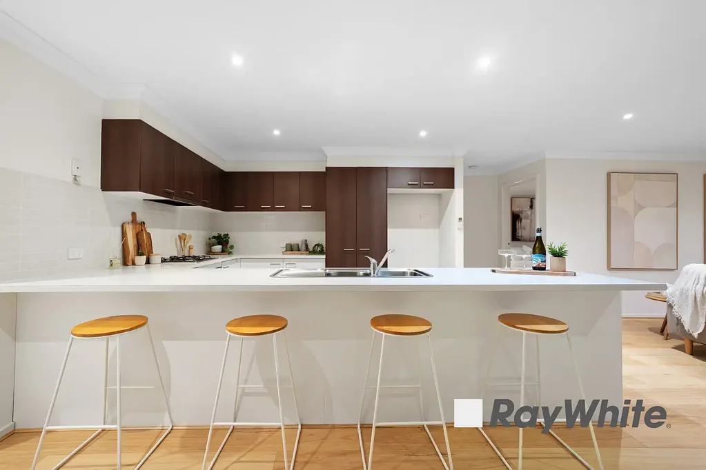 15 Whitehaven Street, Berwick, VIC 3806