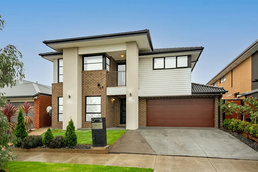 35 Eaglemont Way, Werribee, VIC 3030