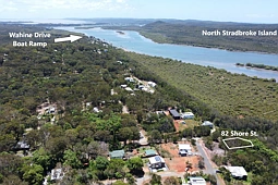 82 Shore Street, Russell Island
