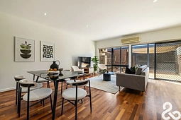 4/136 Hickford Street, Reservoir