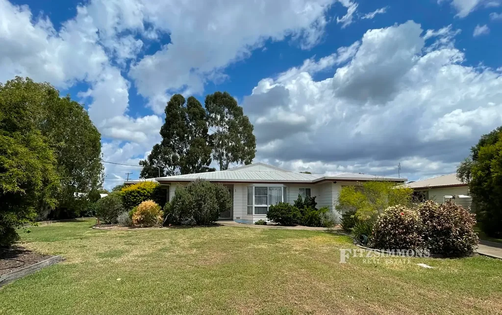 1 Delma Court, Dalby, QLD 4405