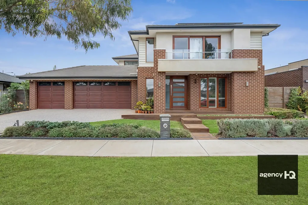 Aintree 5ਬੈੱਡਰੂਮ luxurious and unique home in Aintree on large block of 778 sqm