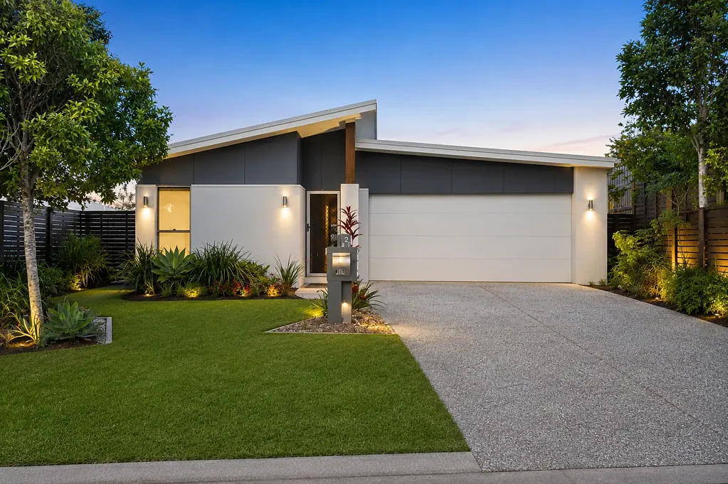 Coomera 4ห้องนอน Spacious Family Home in a Convenient Coomera Location