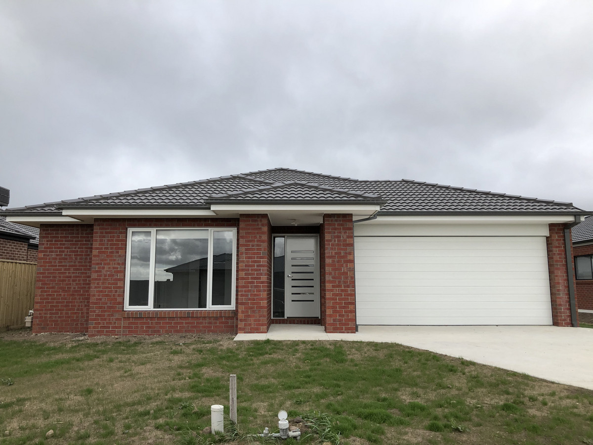 12 WATERLOO PLAINS CR, WINCHELSEA VIC 3241, 0房, 0浴, House