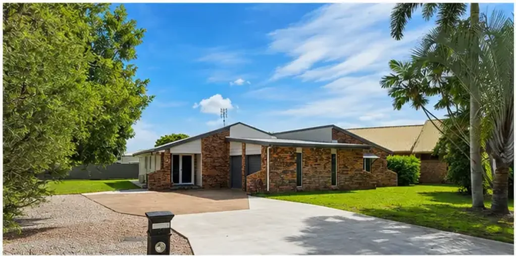 Ayr 3房  Your New Home Awaits - Beautifully Renovated - Ready to Move In