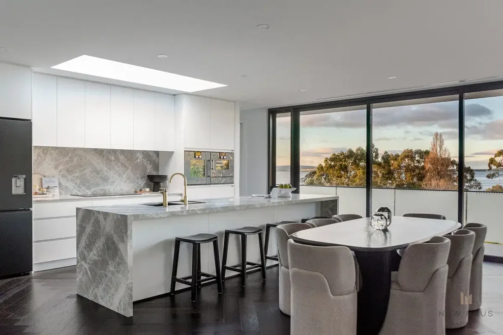 3/3 Jenkins Street, Taroona, TAS 7053