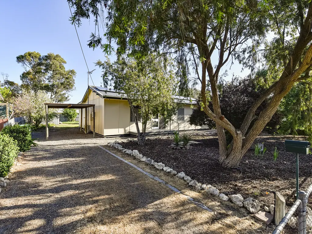 16 Fourth Street, Keith, SA 5267