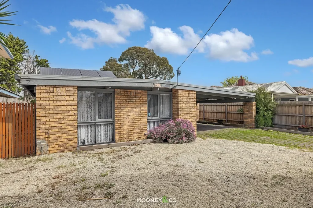 Cranbourne 4ห้องนอน Ready to Enjoy with Scope to Add Value!