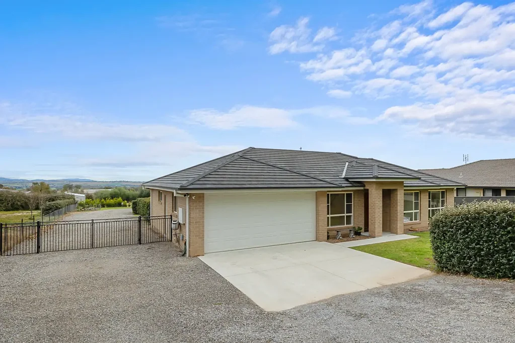 35 Windmill Drive, Tamworth, NSW 2340