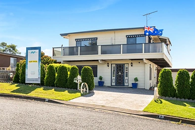 Portarlington 5房  A Statement Home Offering Space, Views and Lifestyle