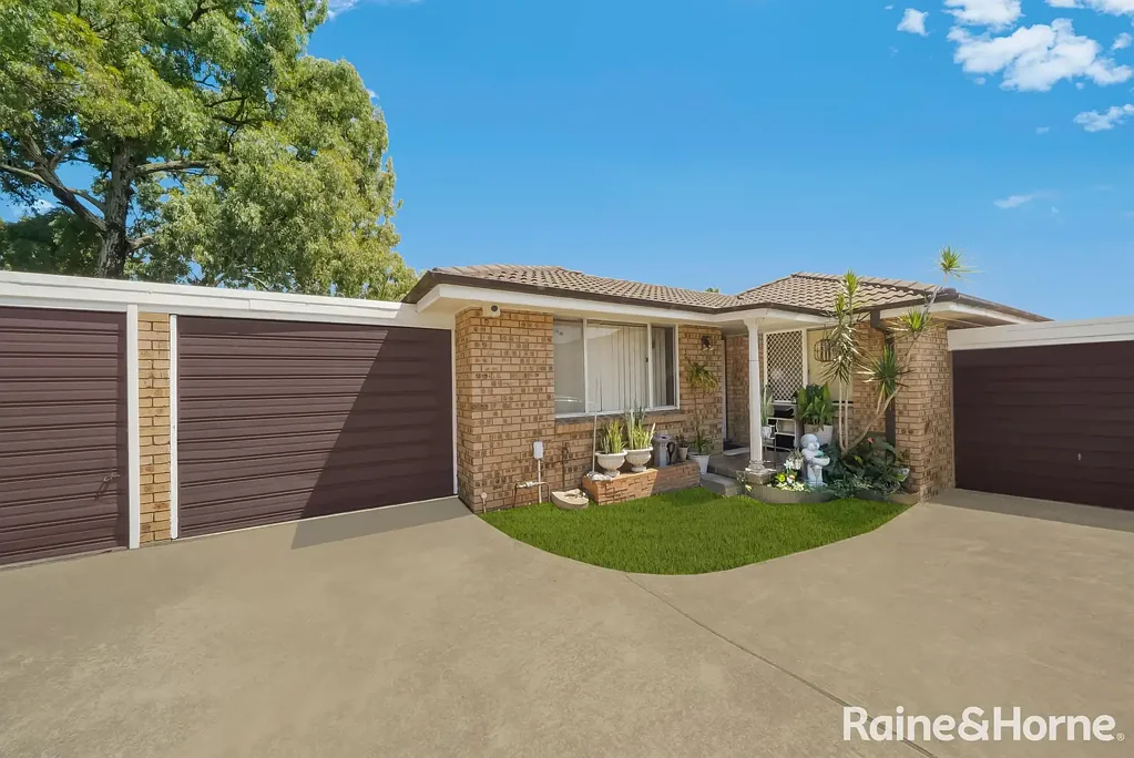 5/4 Sitella Place, Ingleburn, NSW 2565