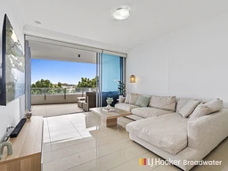 309/15 Compass Drive, Biggera Waters