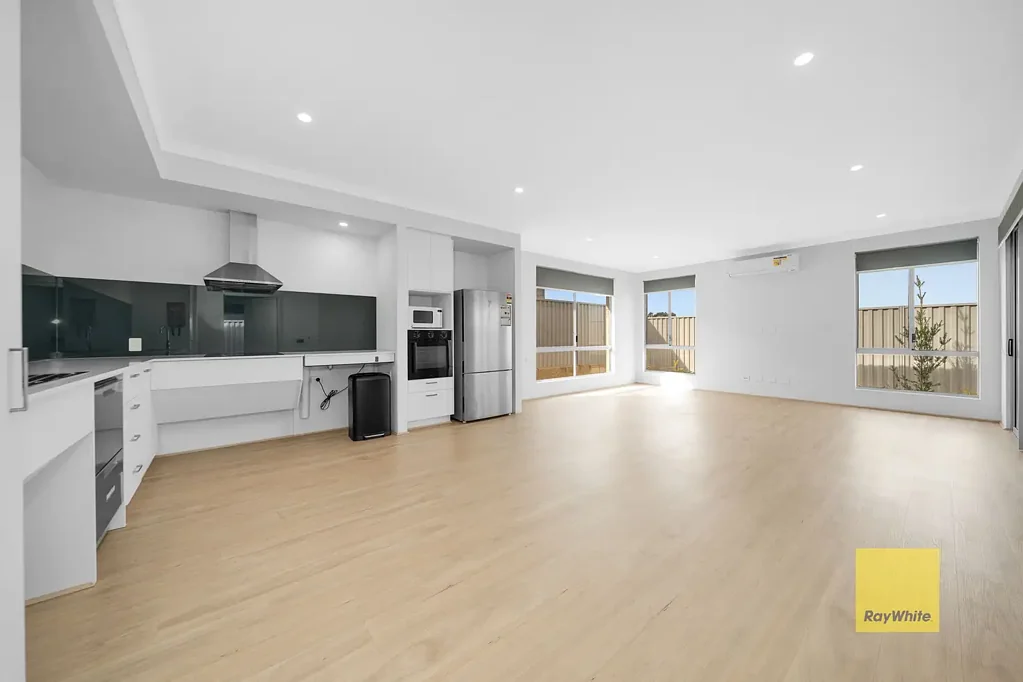 84 Vincent Road, Sinagra, WA 6065