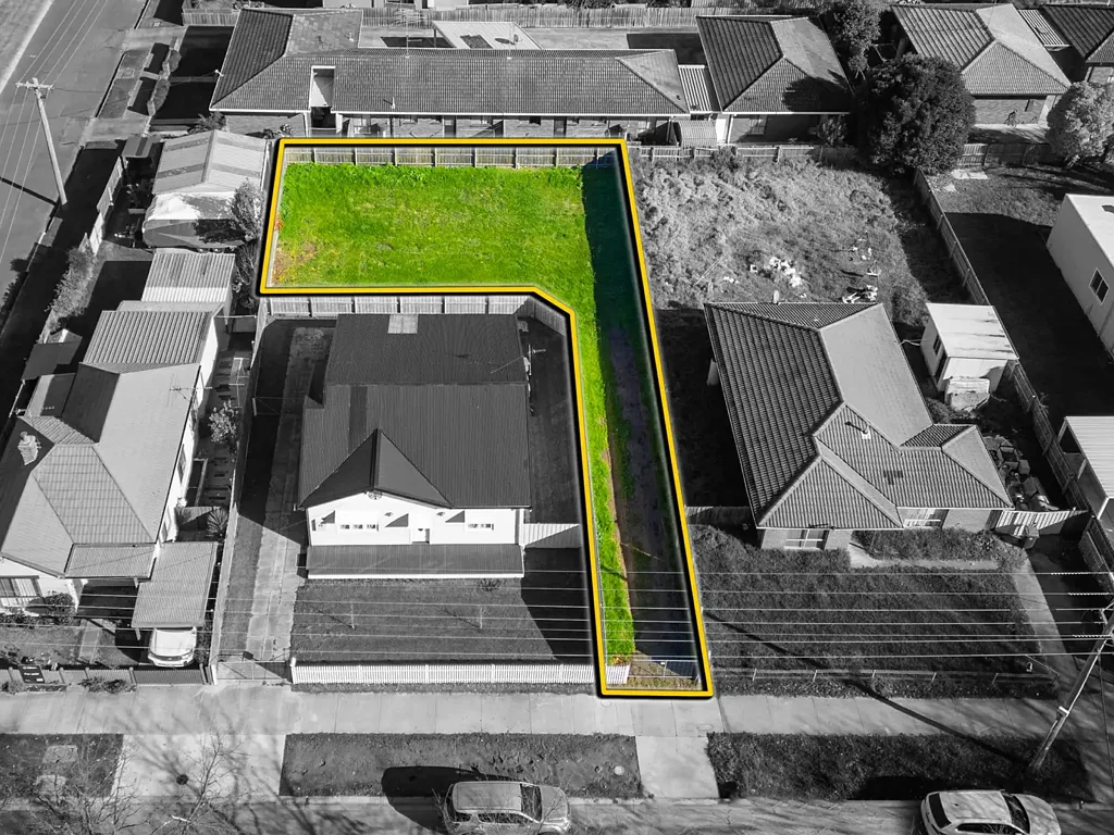 Bairnsdale DOWNTOWN VACANT BLOCK