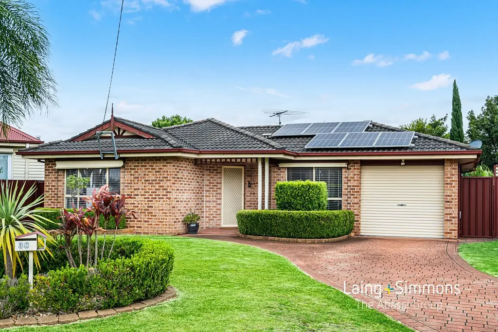 38 Barker Street, Cambridge Park, NSW 2747