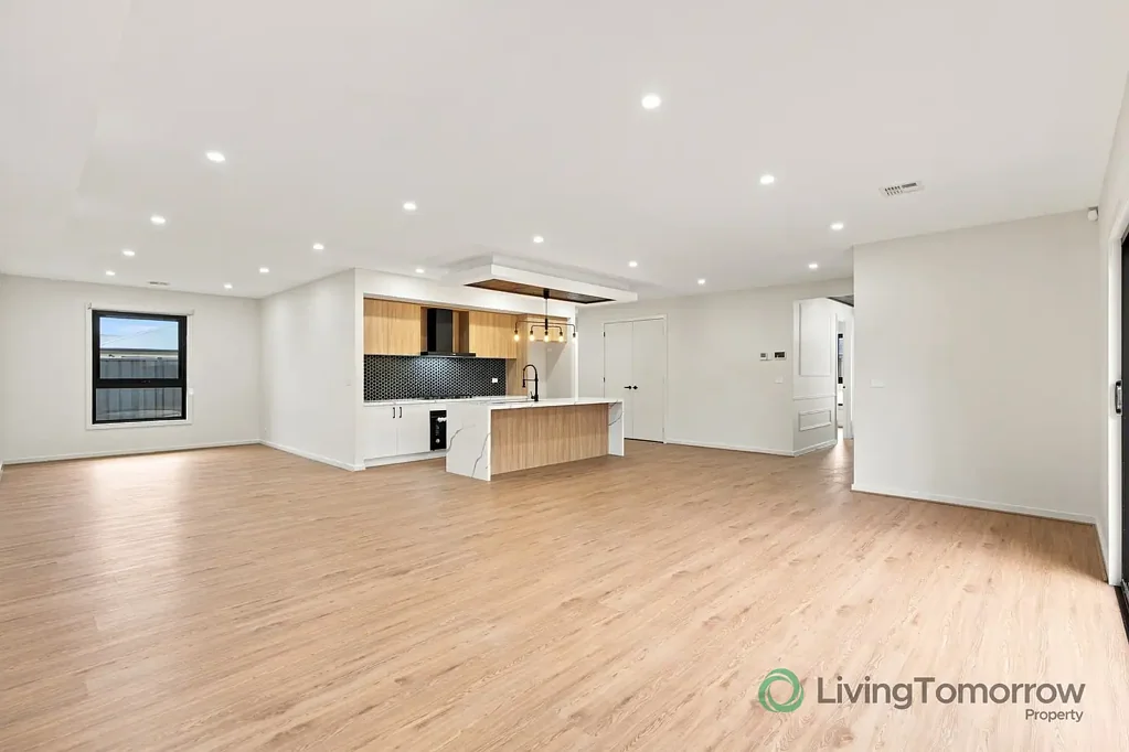 Brand New 3-Bedroom Home with Stylish Kitchen, Bathrooms & Double Garage