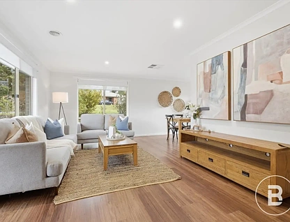 77 Underbank Boulevard, Bacchus Marsh, VIC 3340, 3 slaapkamers, 2 badkamers, House