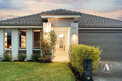 Piara Waters 3 Slaapkamer SIMPLY STUNNING! 3 BED + 2 BATH + THEATRE