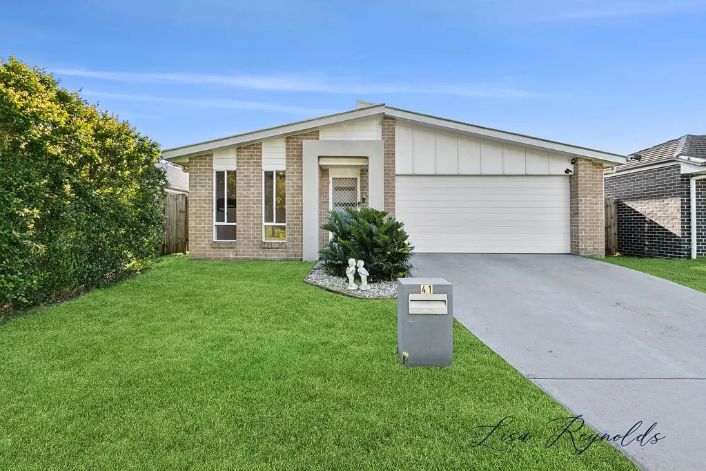 Burpengary 4બેડરૂમ Welcome Home - Comfort, Convenience & Easy Living Await at 41 Ogilvy Road, Burpengary