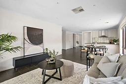 29 Majestic Way, Lara