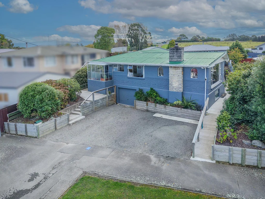 56 Stuart Street, Holmes Hill, Waitaki, Otago