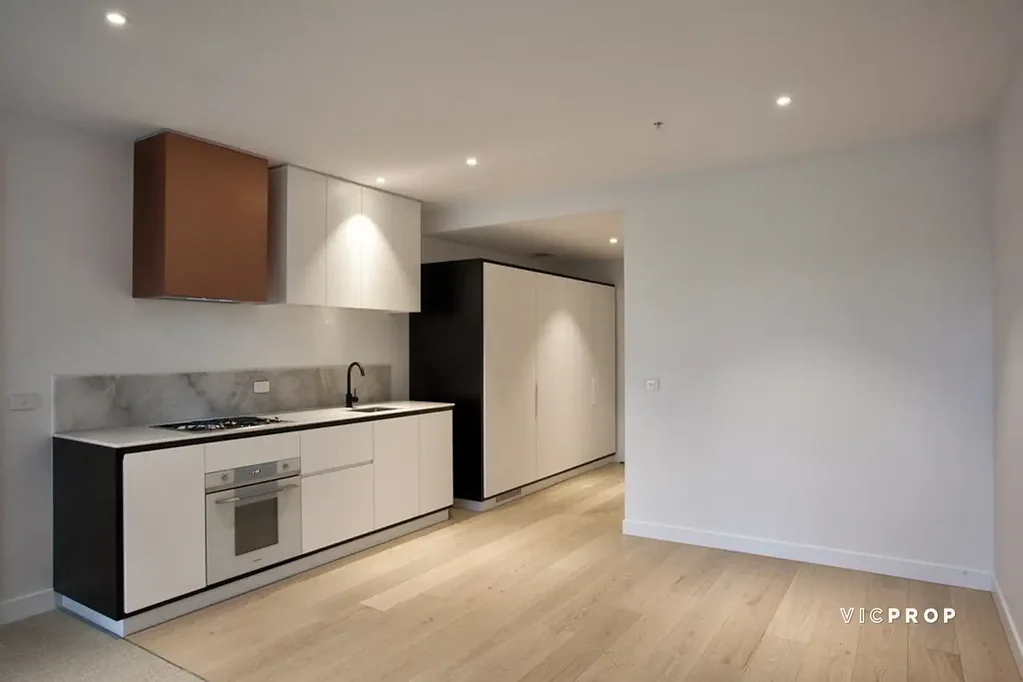 ELEVATE YOUR LIFESTYLE IN LOW-MAINTENANCE LUXURY