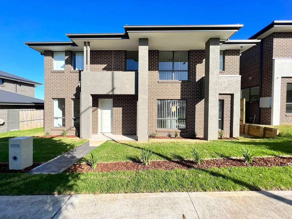4 BEDROOM HOME!