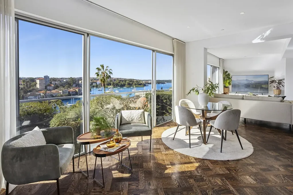 Kirribilli 3 Bedroom Luxe Easy Care Sanctuary, 331sqm Overlooking Careening Cove