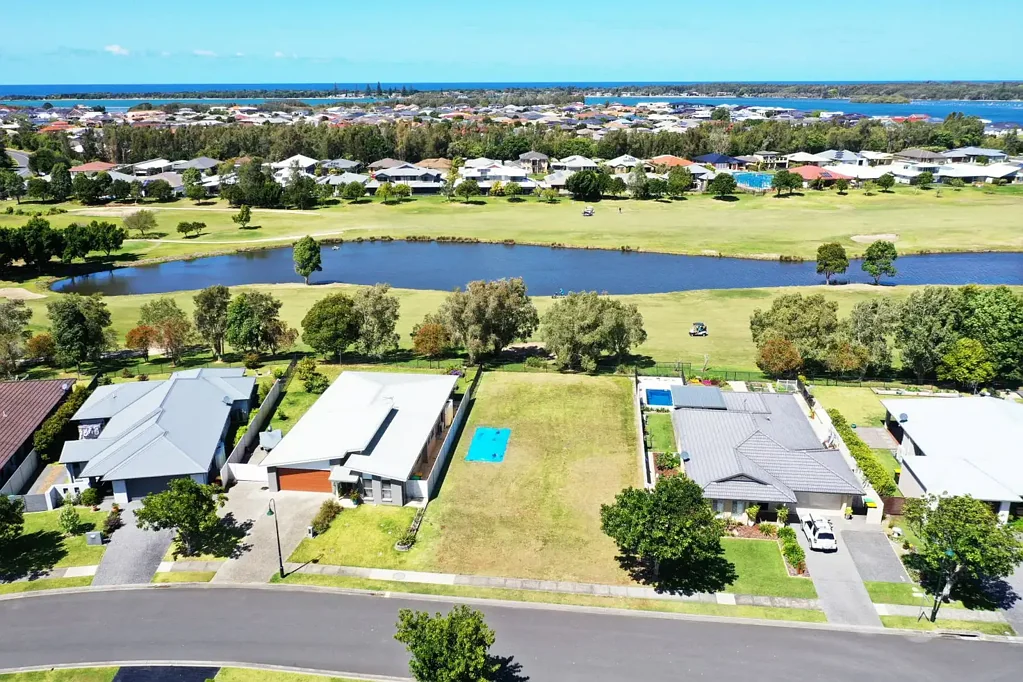14 Lazzarini Drive, Harrington, NSW 2427