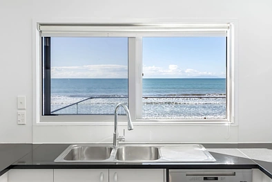 Orewa 4 Bedroom Commercially Zoned, Front Row & Forward Thinking!