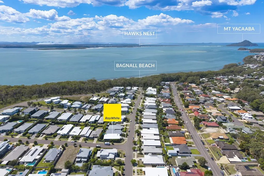 17 Gawul Circuit, Corlette, NSW 2315