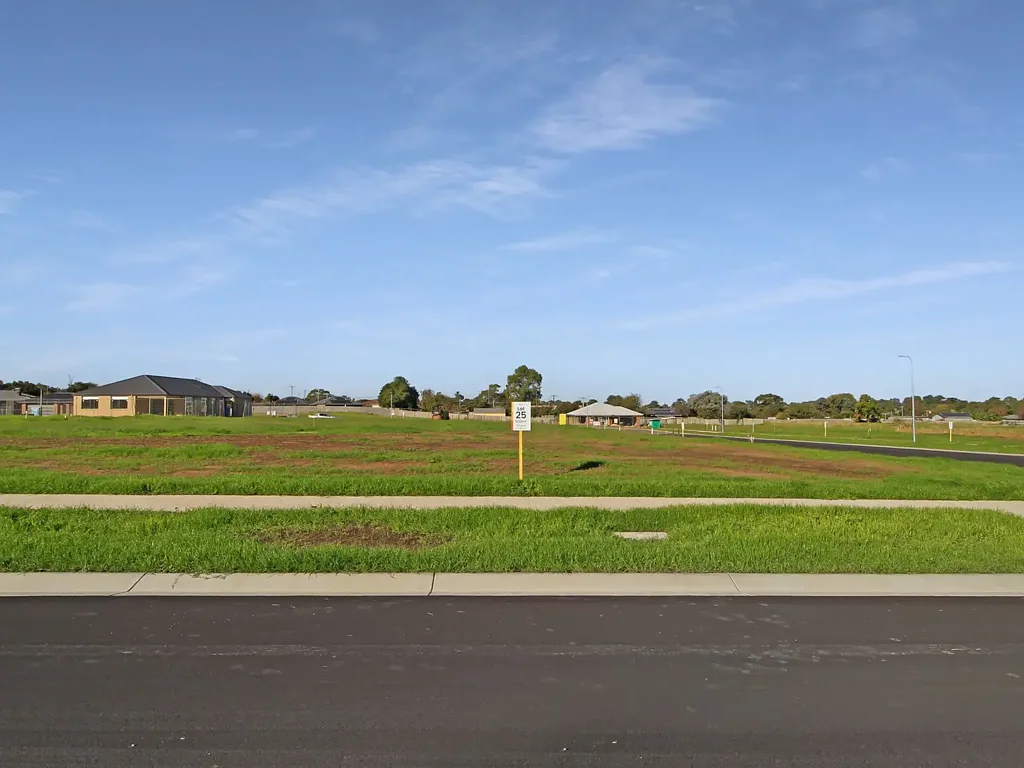 Lot 25/28 Clothier Crescent, East Bairnsdale, VIC 3875
