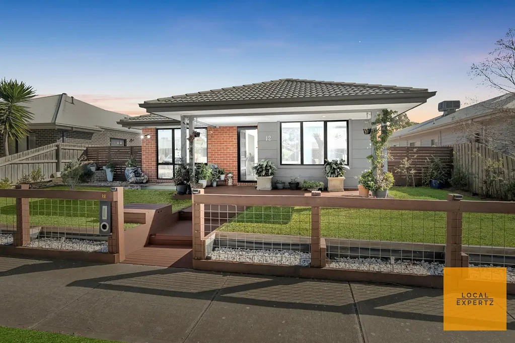 Eynesbury 3ਬੈੱਡਰੂਮ Charming Family Retreat in the Heart of Eynesbury!