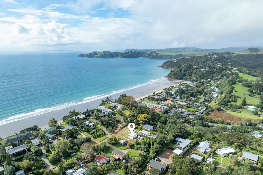 10 Pah Road, Onetangi, Waiheke Island, Auckland