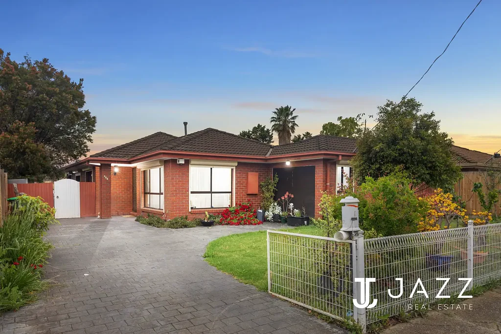 329 Heaths Road, Werribee, VIC 3030