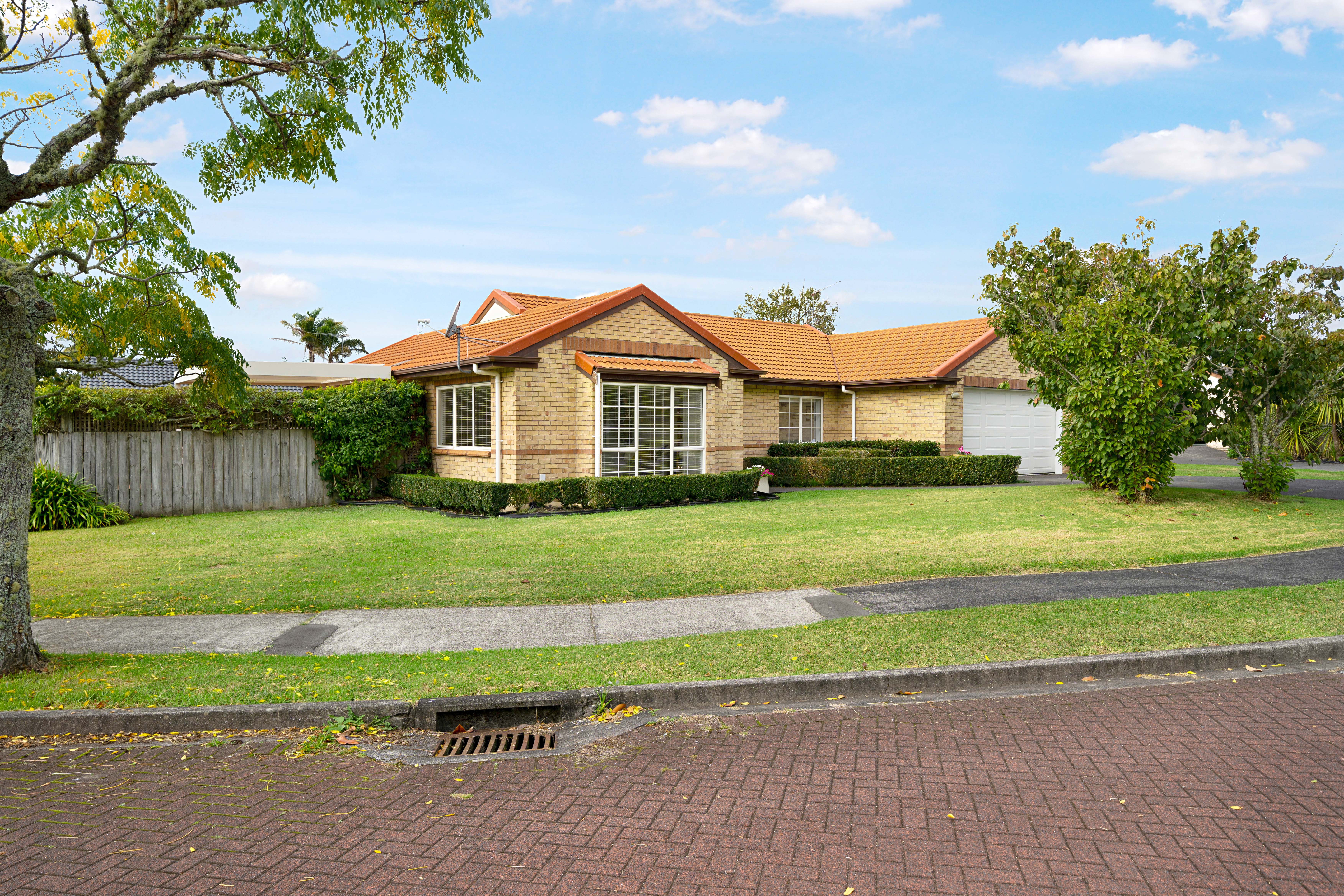 6 Graven Court, Henderson, Auckland - Waitakere, 3 phòng ngủ, 0 phòng tắm, House