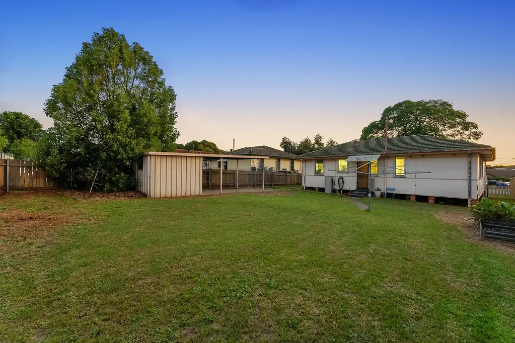 52 Mubo Crescent, Holsworthy, NSW 2173