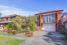 34 Mascot Drive, Eastlakes