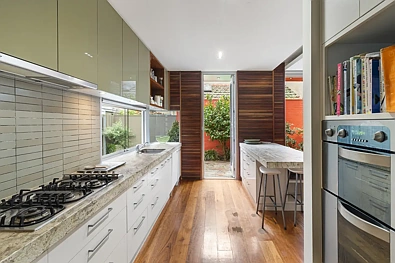 2 Thackeray Street, Elwood, VIC 3184, 3 slaapkamers, 2 badkamers, House