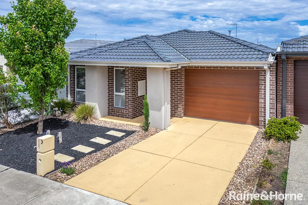 3 Abode Place, Diggers Rest, VIC 3427