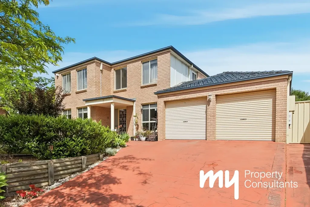 4 Pincombe Crescent, Harrington Park, NSW 2567